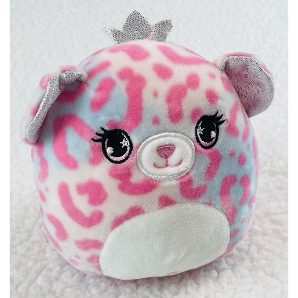SQUISHMALLOWS • Pink/Blue Brandi The Pink Queen Cheetah 5” Plush Toy